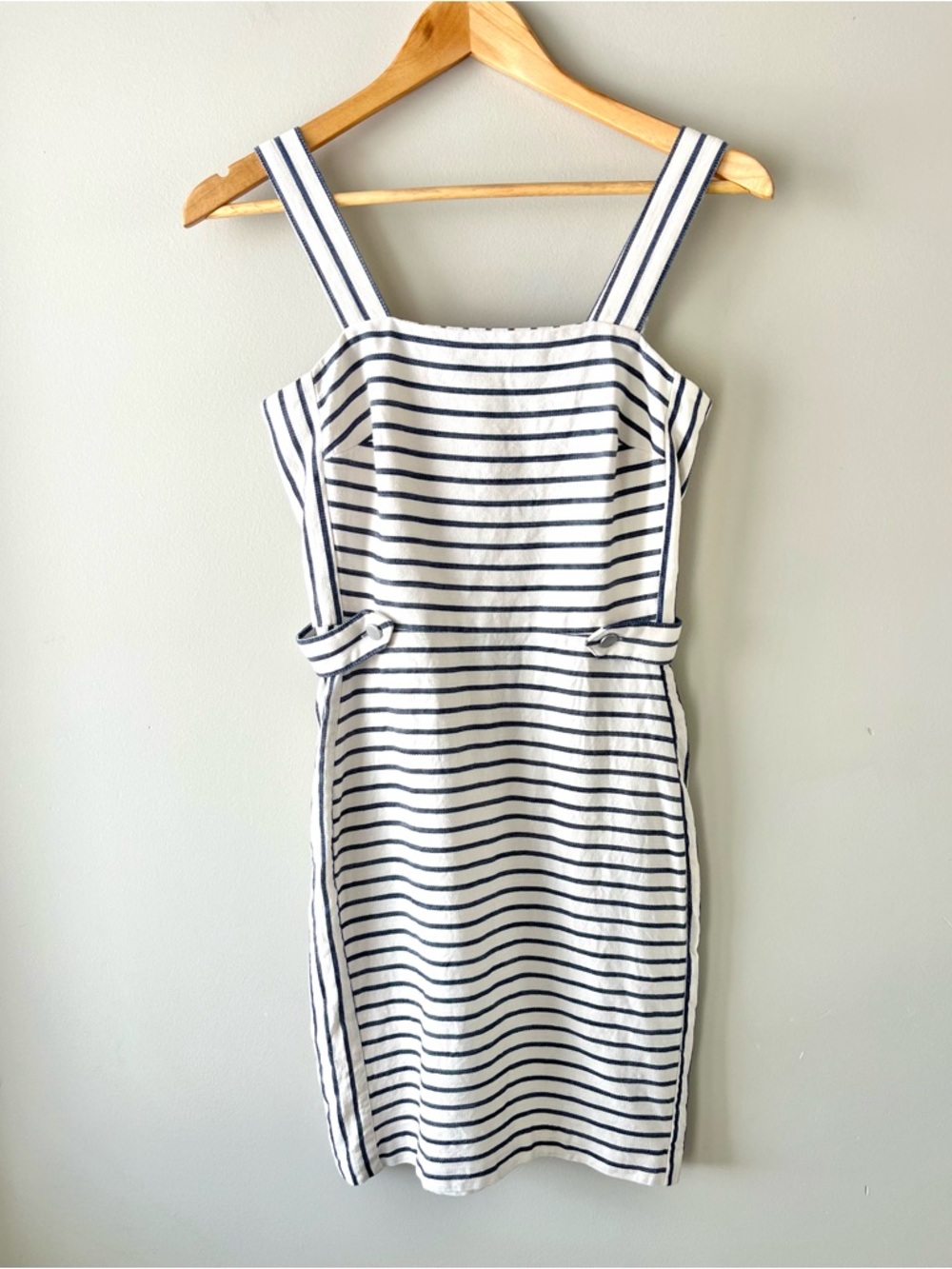 Banana Republic Navy and White Striped Cotton Mini Dress Size 0 Nautical Coastal